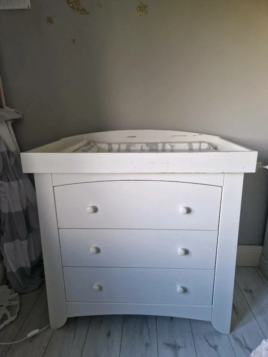 Baby Changing Table - Image 1