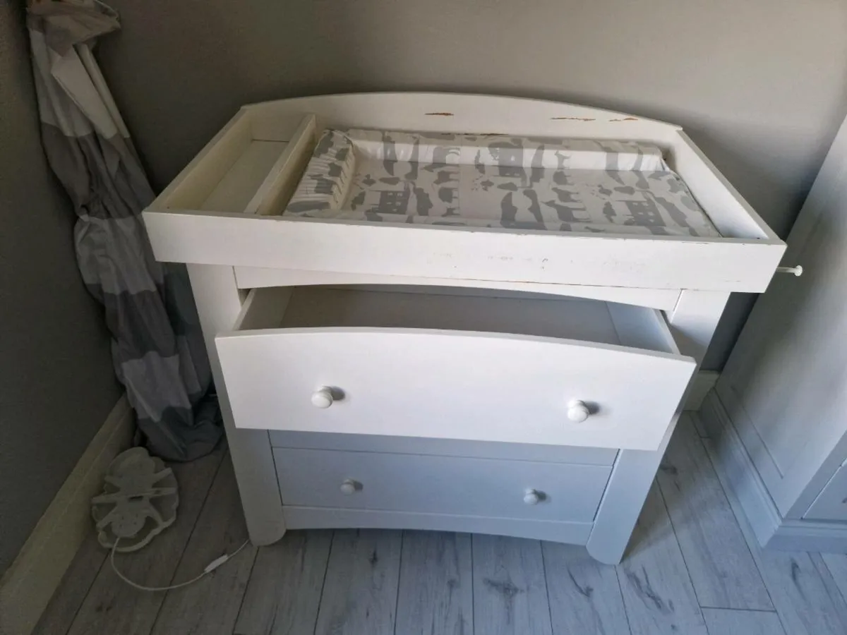 Baby Changing Table - Image 4