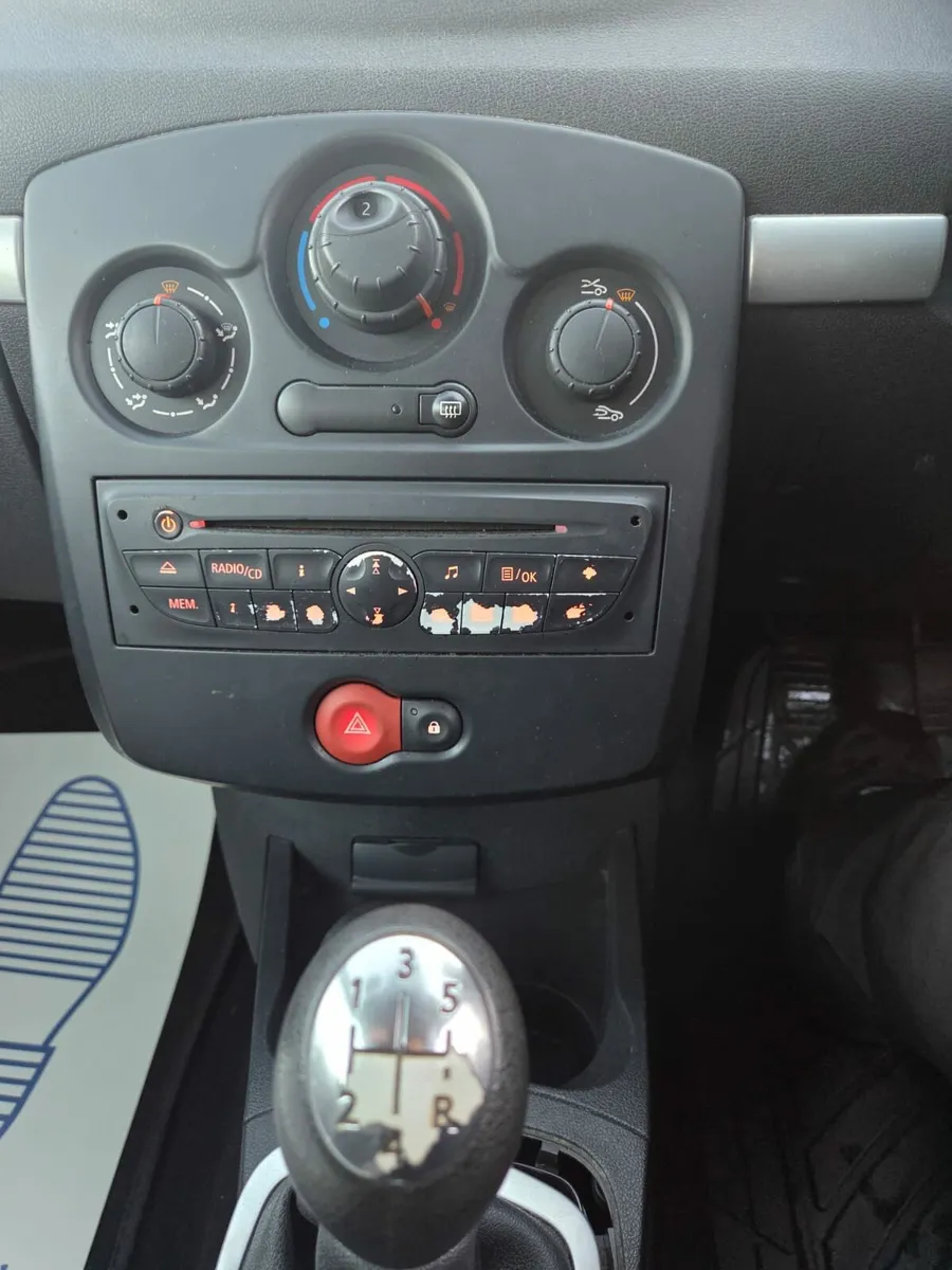 12 Clio New NCT, TB & WP - Image 2