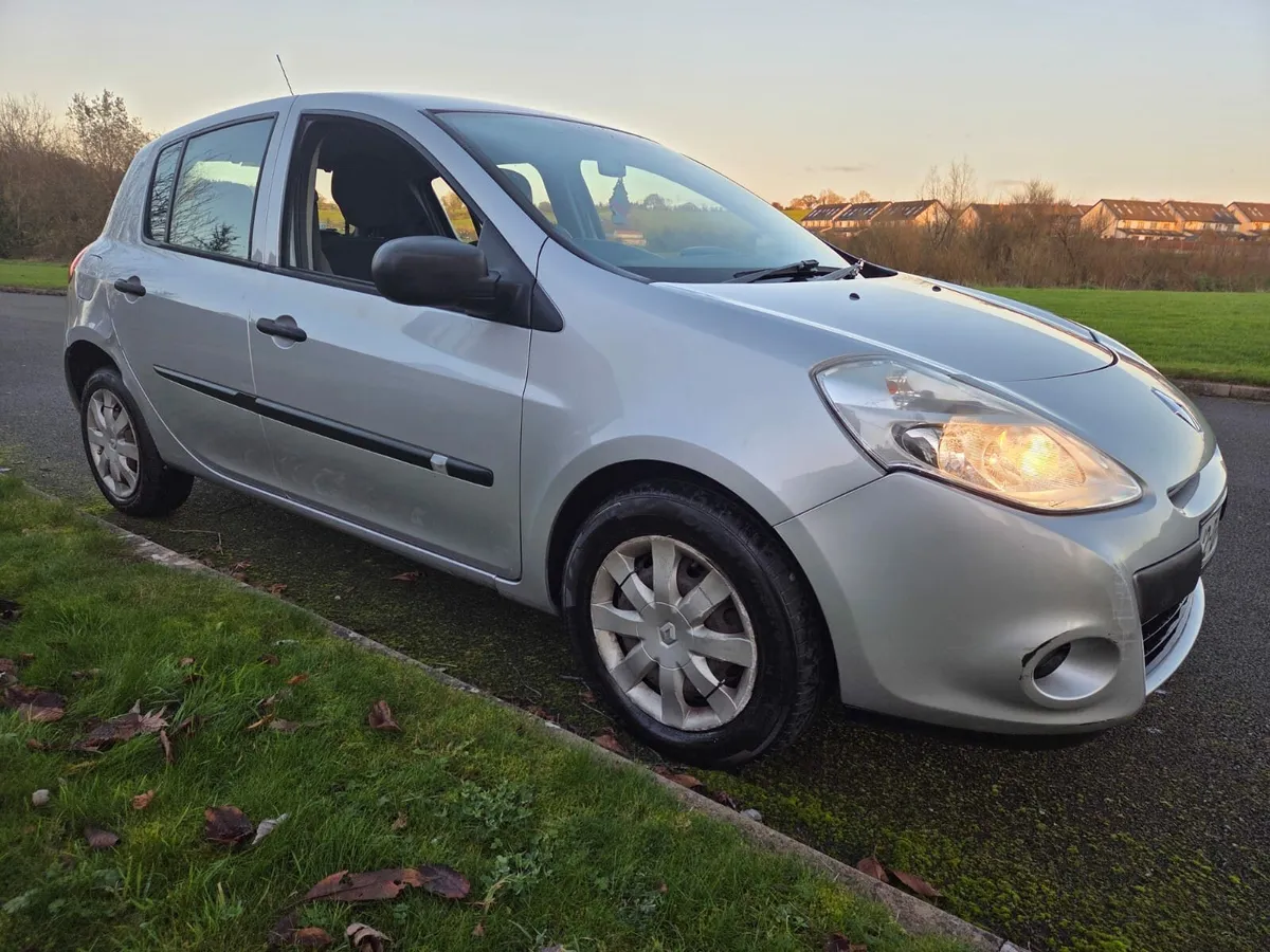 12 Clio New NCT, TB & WP - Image 4