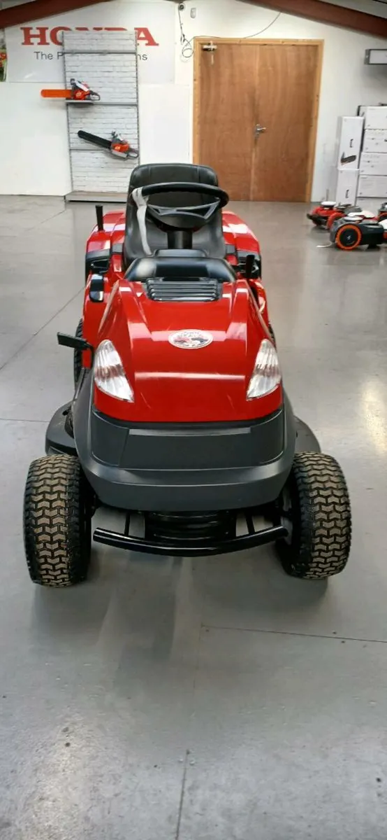 Castelgarden XDC 180 ride on mower - Image 2