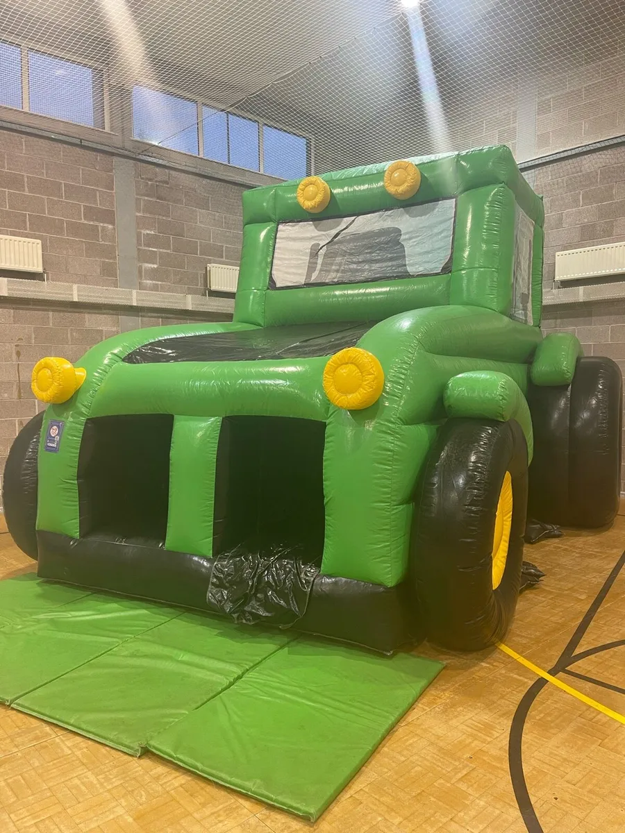 Bouncy castle disco tractor - Image 1