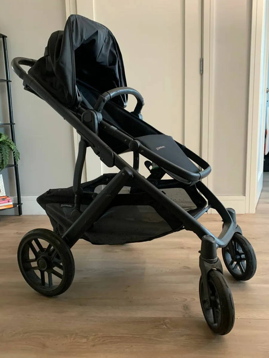 Uppababy Vista Buggy Stroller & Bassinet - Image 1