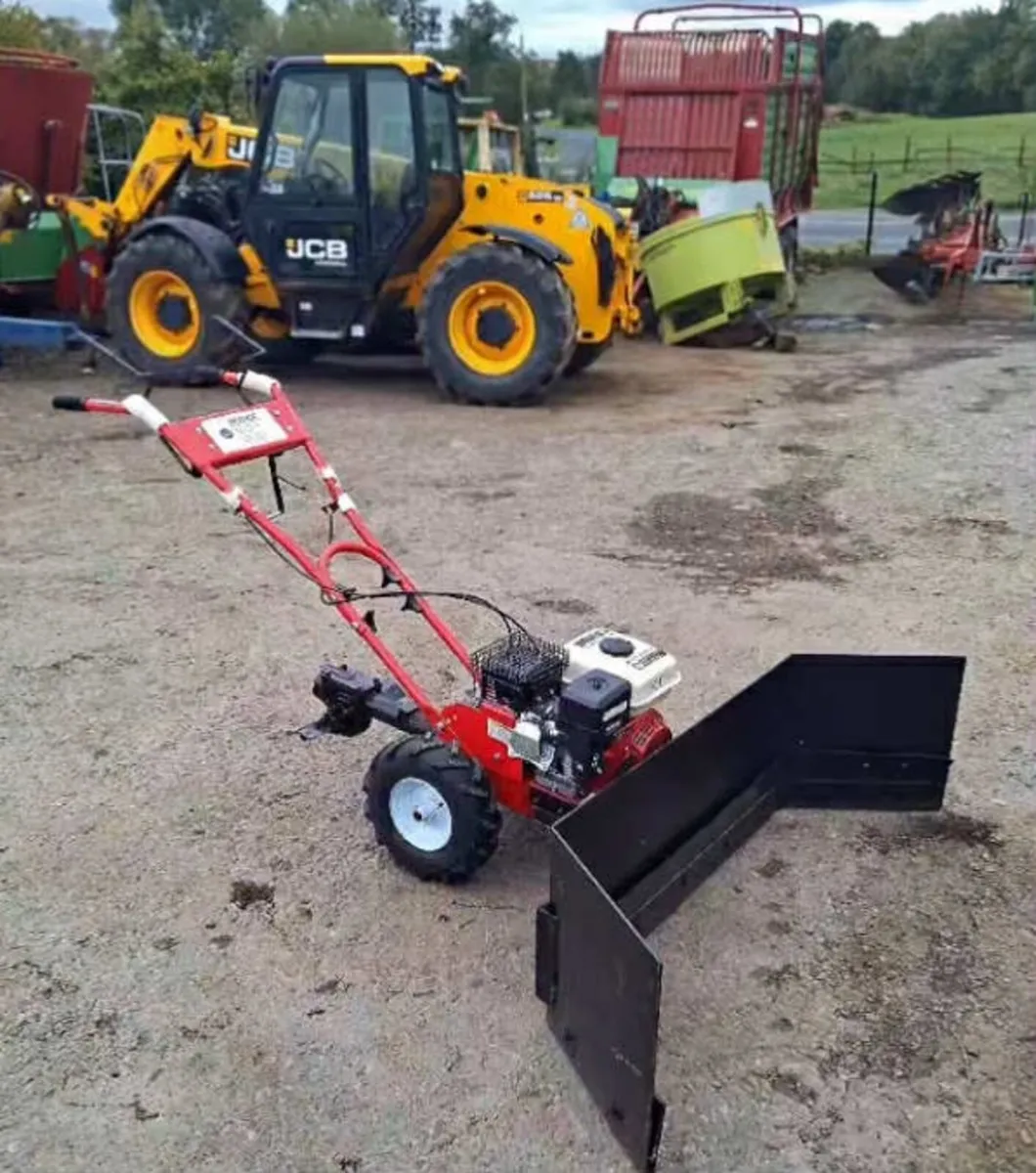 Yard scraper - Image 1