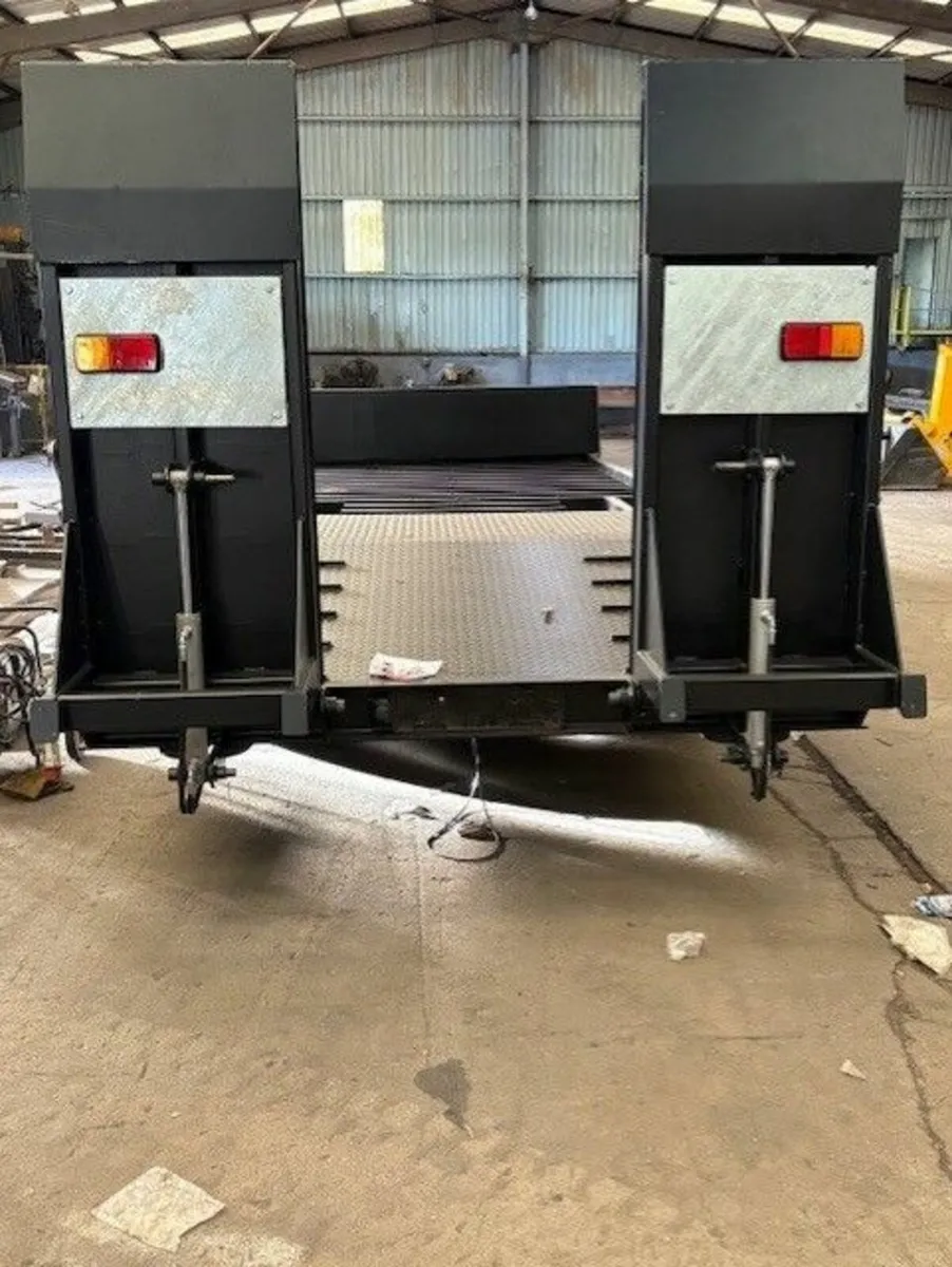 TWIN AXLE LOWLOADERS - Image 3