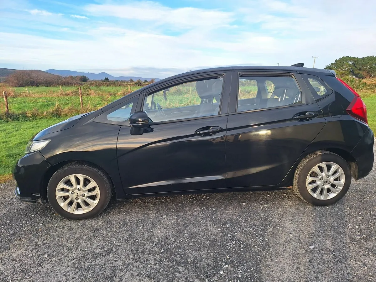 Honda Jazz 2018 - Image 4