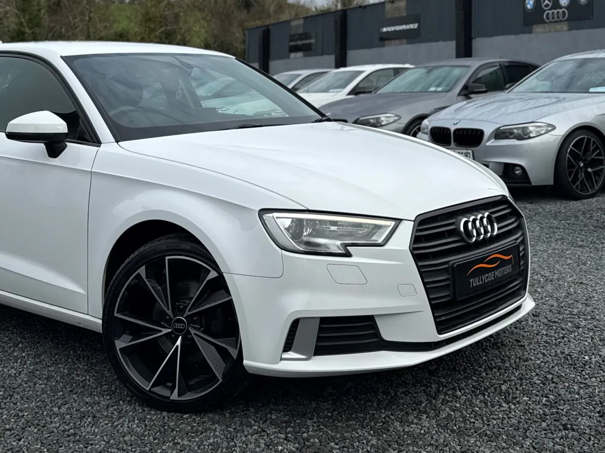 AUDI A3 SPORT 2017 - Image 3