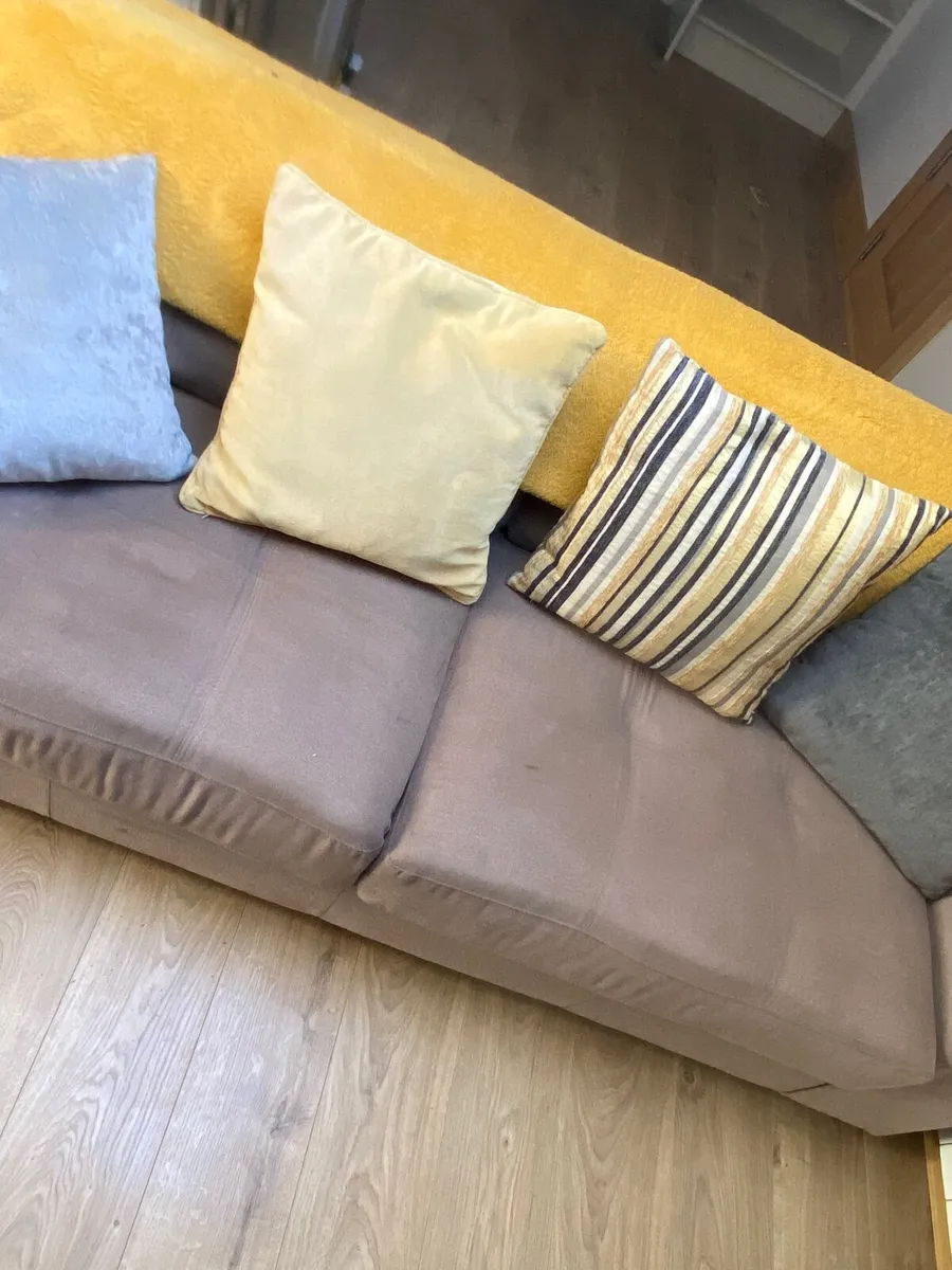 2 seater sofa - Image 3