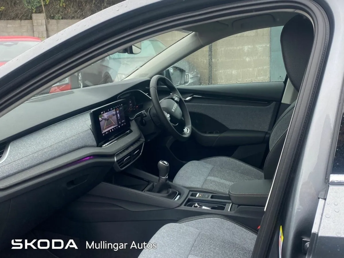 Skoda Octavia Selection Plus  2.0TDI 115HP - Image 4