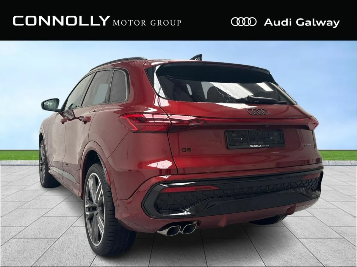 Audi Q5 €761 P/M - 40 TDI S LINE 204 HP QUATTRO - Image 3