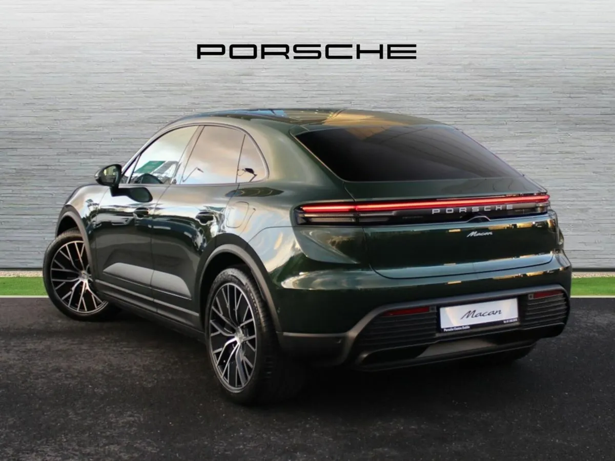 Porsche Macan Electric - Image 3
