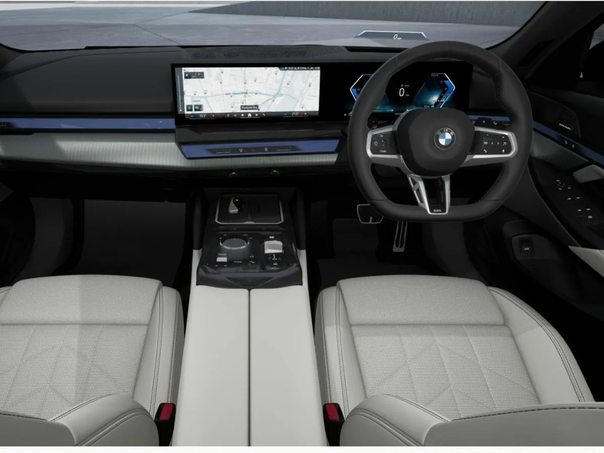BMW 5-Series 530e M Sport Pro Touring - Image 3