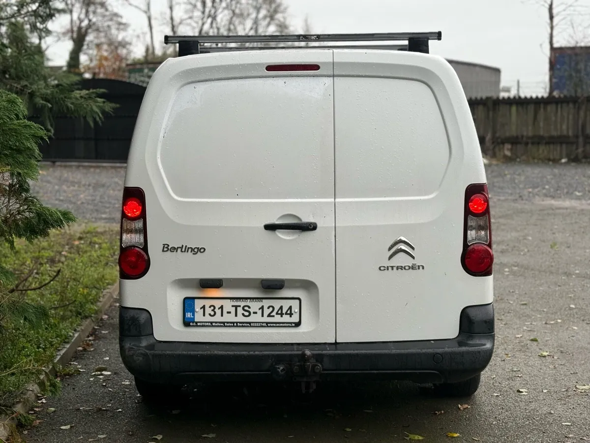 CITROEN BERLINGO 5 SEATER EXCELLENT CONDITION - Image 4