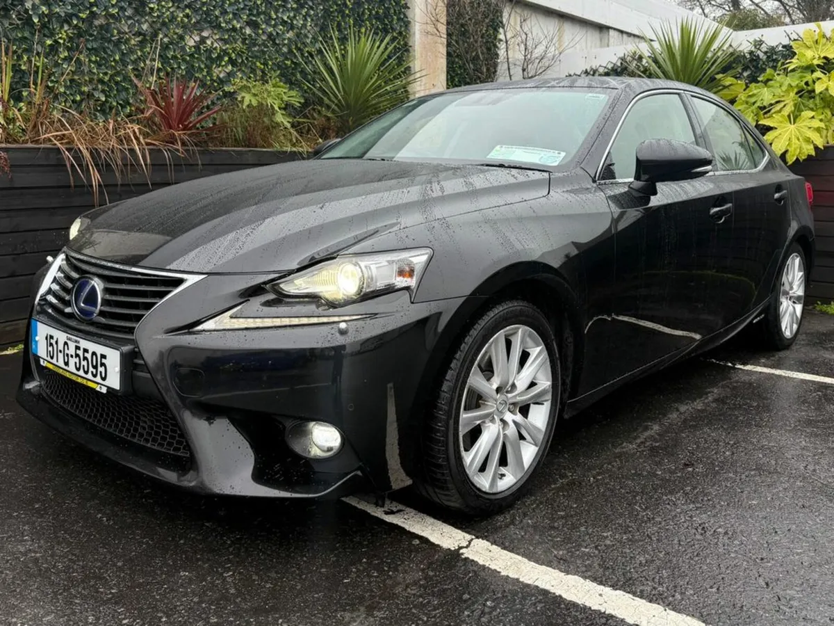 Lexus IS 300H 2.5 HYBRID EXECUTIVE EDITION / HIGH - Image 1