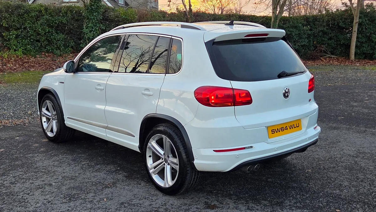 2015 Volkswagen Tiguan 4-Motion R-Line Tech 177bhp - Image 4
