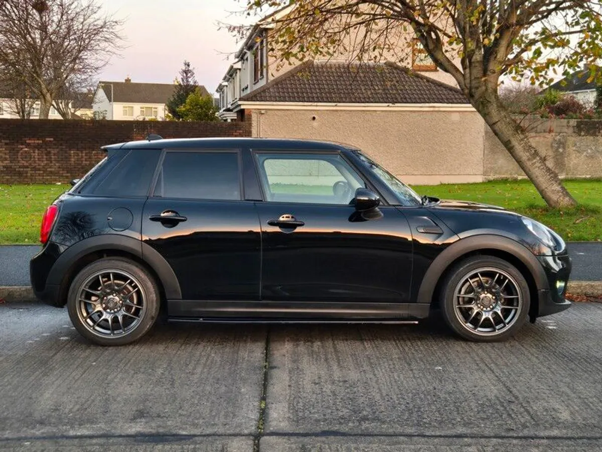 2014 Mini One 1.5d 5 Door NCT 03/26 - Image 2