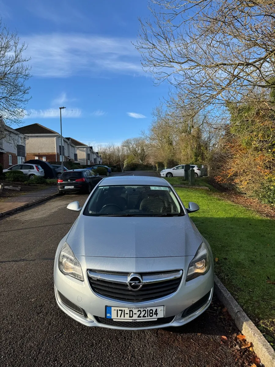 2017 Opel Insignia New 2 year NCT 10/27 - Image 2