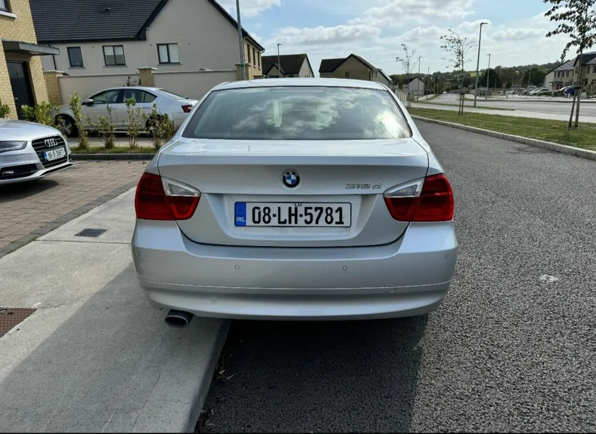 BMW 3-Series 2008 - Image 4