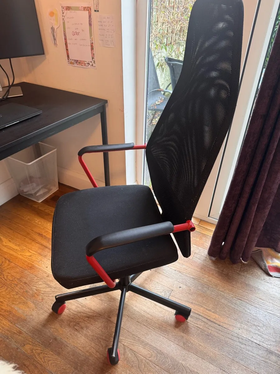 Office/game chair - Image 2