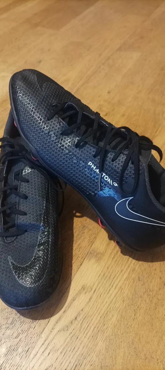 Football Boots - Image 2