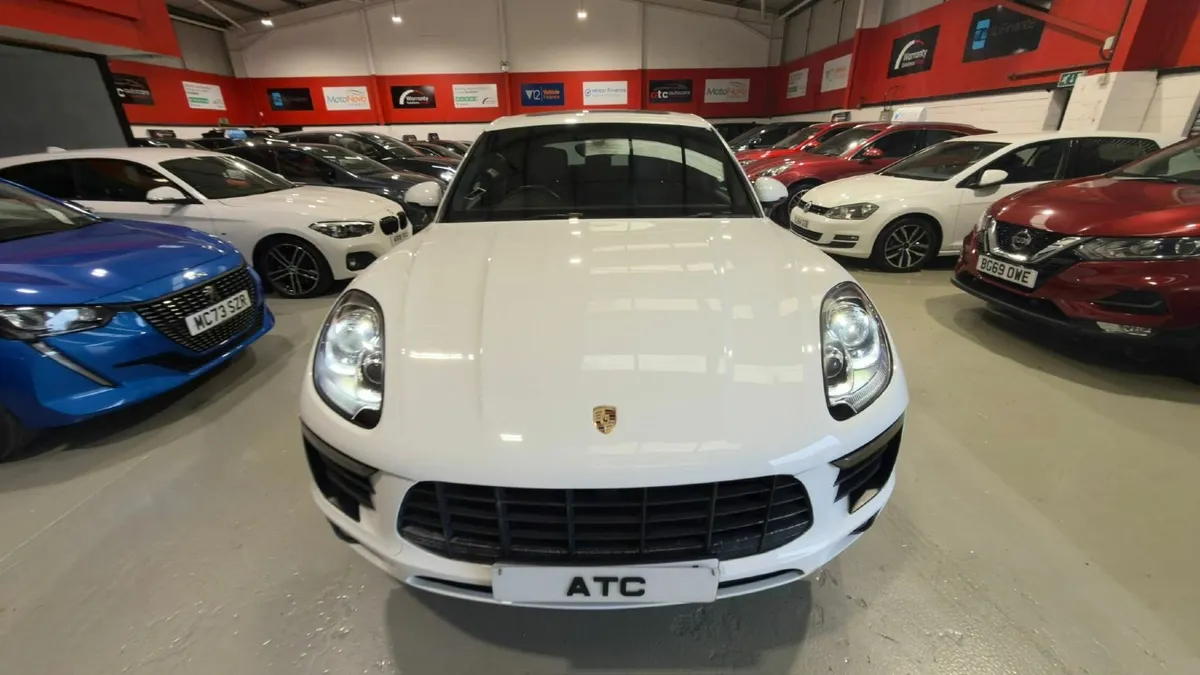 2015 Porsche Macan 2.0T PDK 4WD Euro 6 (s/s) 5dr - Image 2