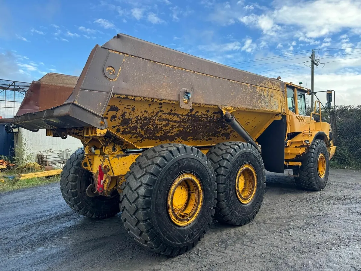 Volvo A25D Articulated Haulier - Image 3