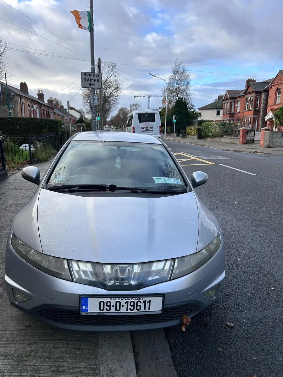 Honda Civic - Image 2