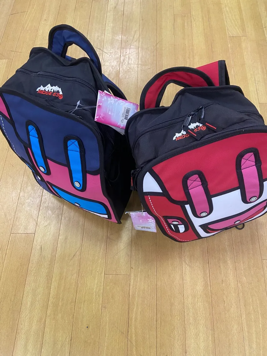 25 Backpacks - Image 3