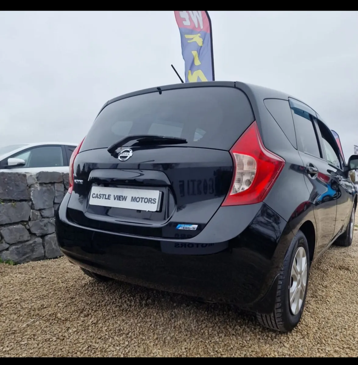 13 Nissan Note 1.2  Automatic petrol - Image 3