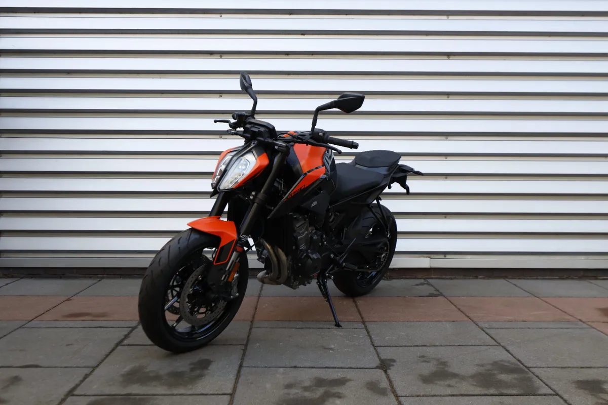KTM 890 DUKE **Ex Demo** - Image 2
