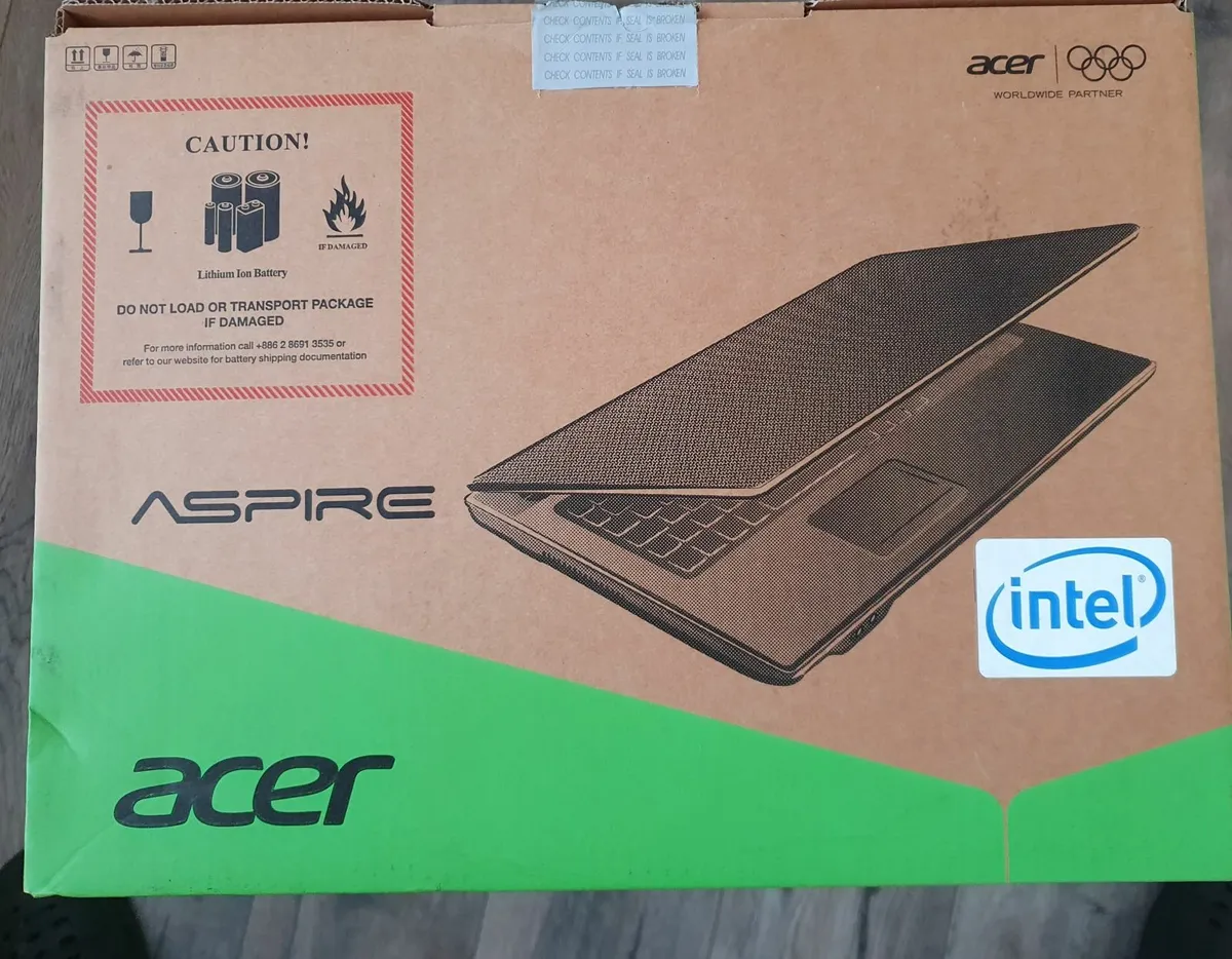 Acer 5349 Laptop 15.6 inch.. - Image 1