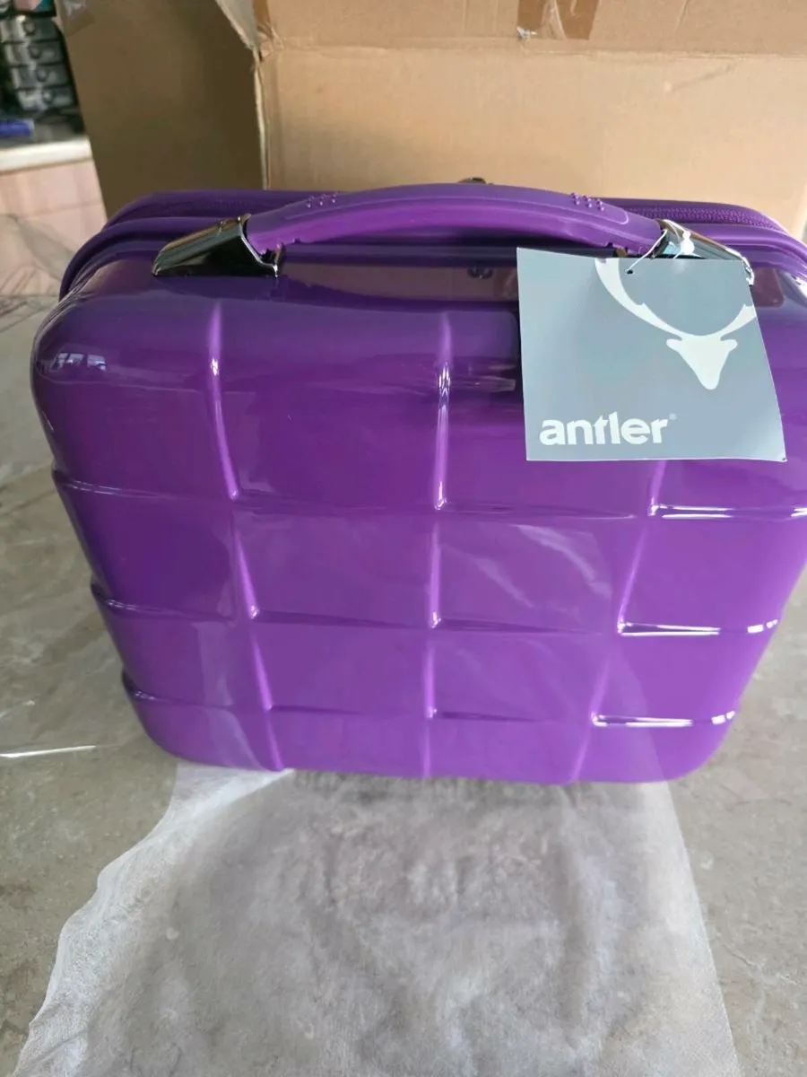 Large vanity case - Image 1