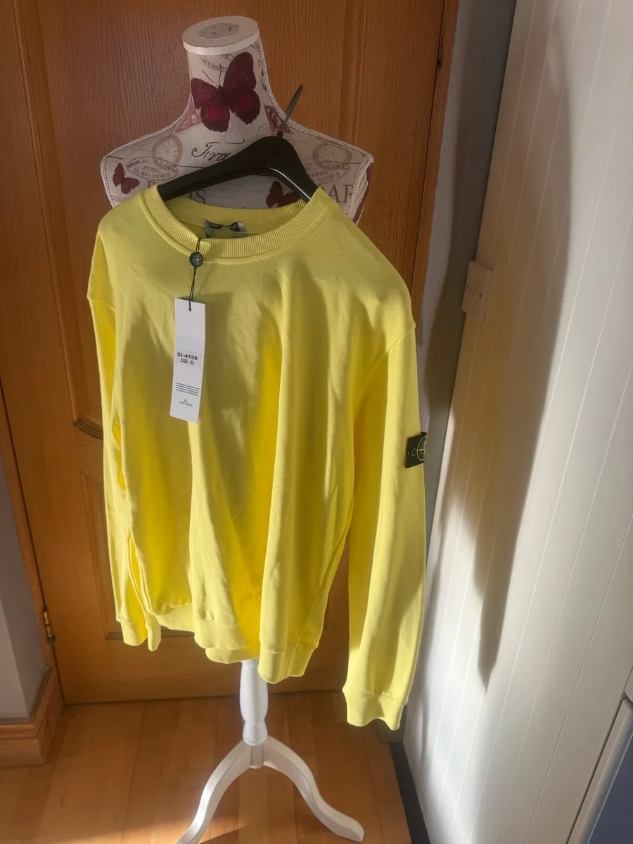 Men’s top - Image 2