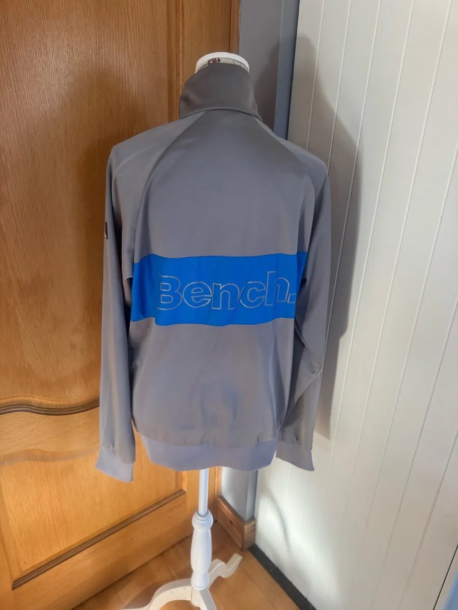 Men’s top - Image 1