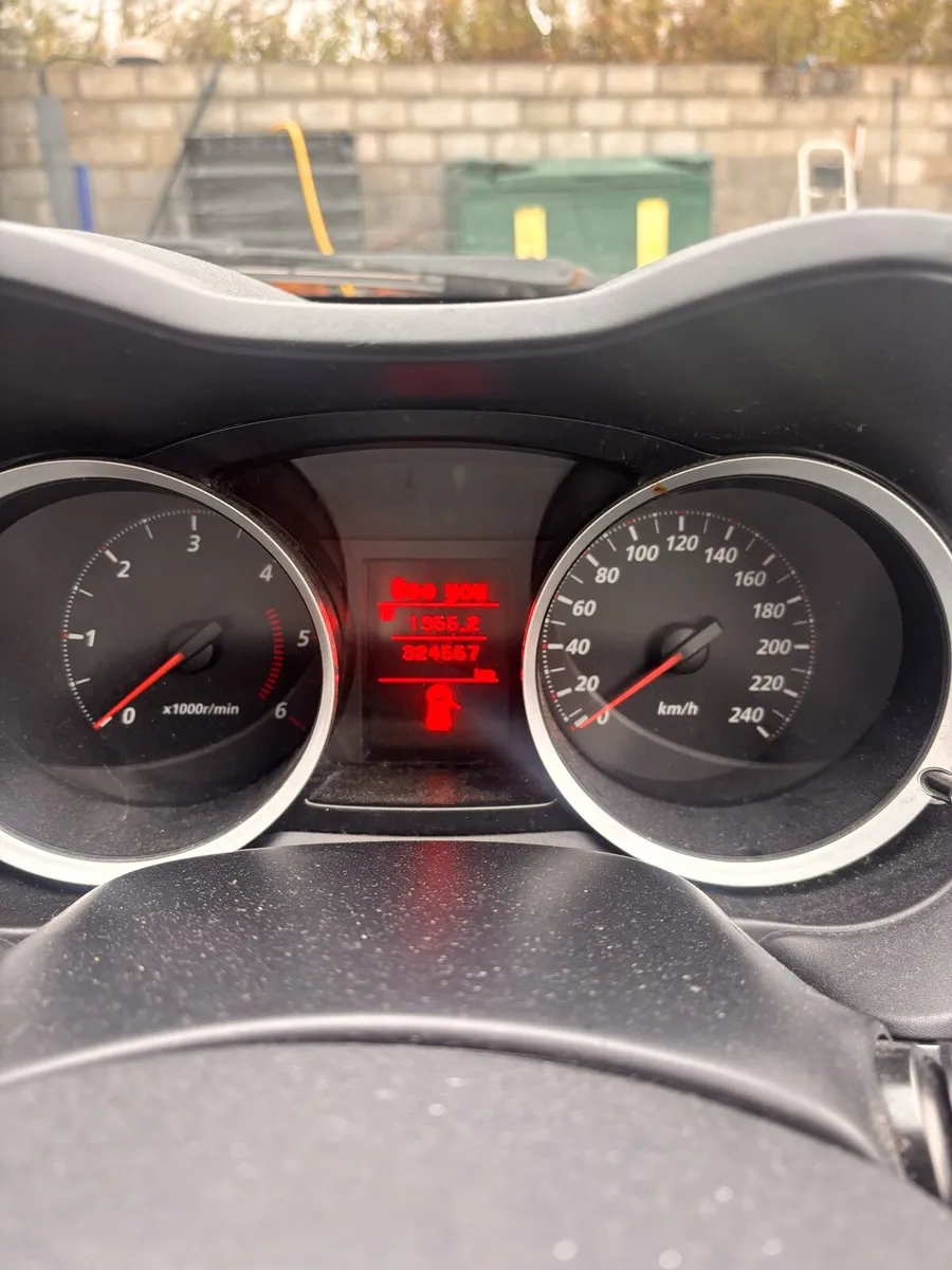 132 mitsubishi Lancer - Image 2