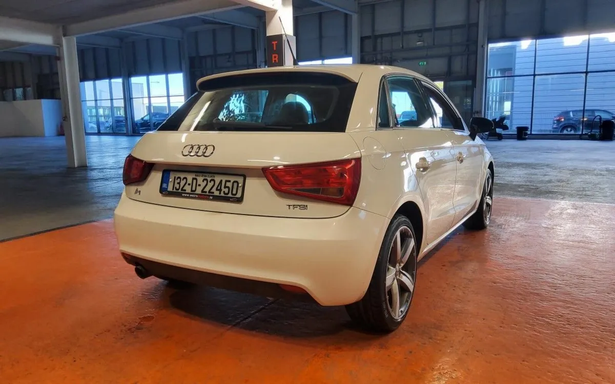Audi A1 1.2 TFSI SPORT - Image 4