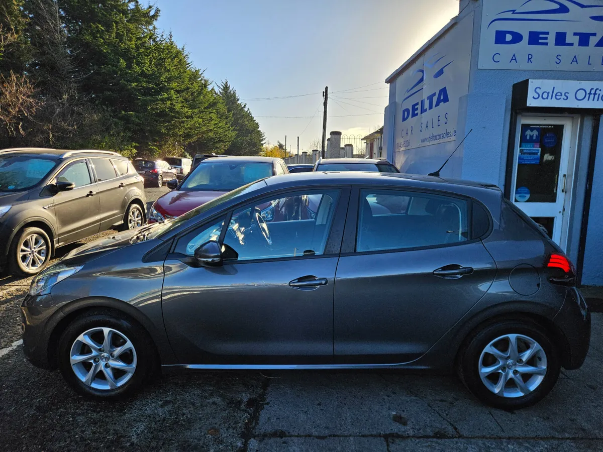 2018 PEUGEOT 208 ACTIVE 1.2L PETROL 82BHP MANUAL - Image 3