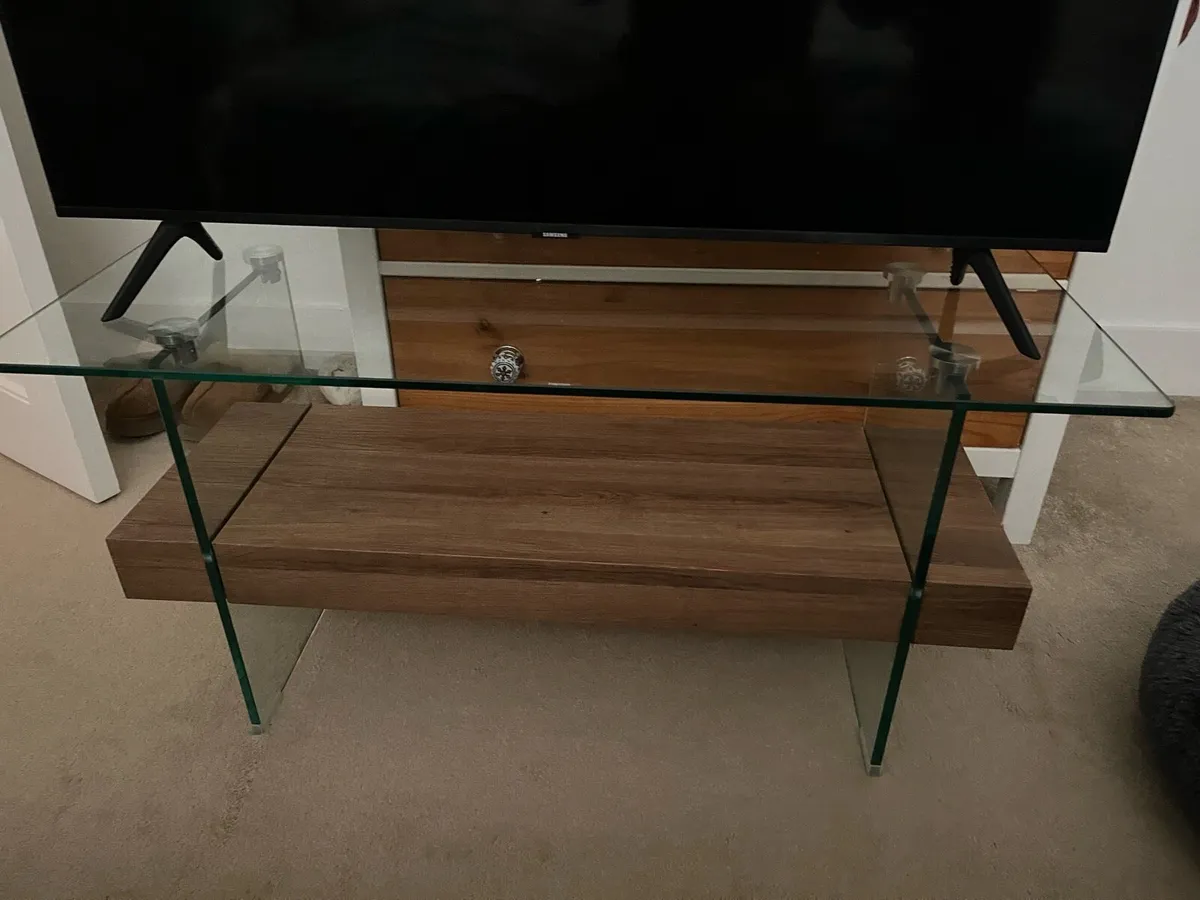 TV stand for sale 130 ONO - Image 2