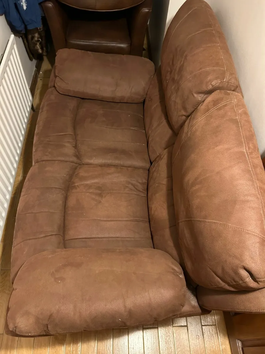 Sofa 2 Seater Recliner (Manual) - Image 3