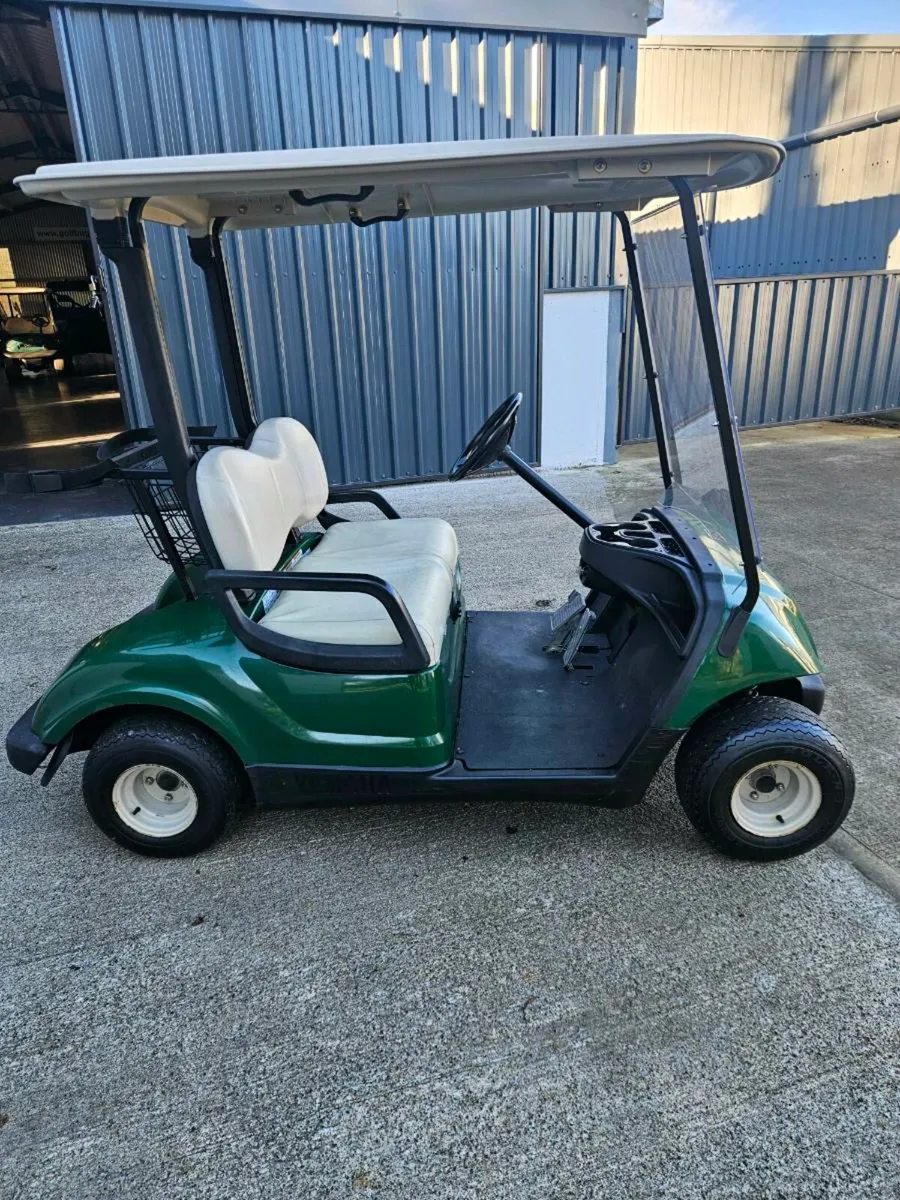Golf buggy - Image 2