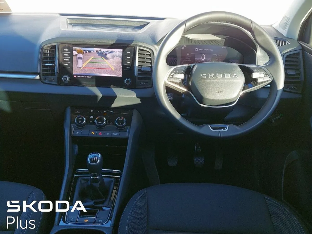 Skoda Karoq SELECTION 2.0TDI 115HP - Image 2