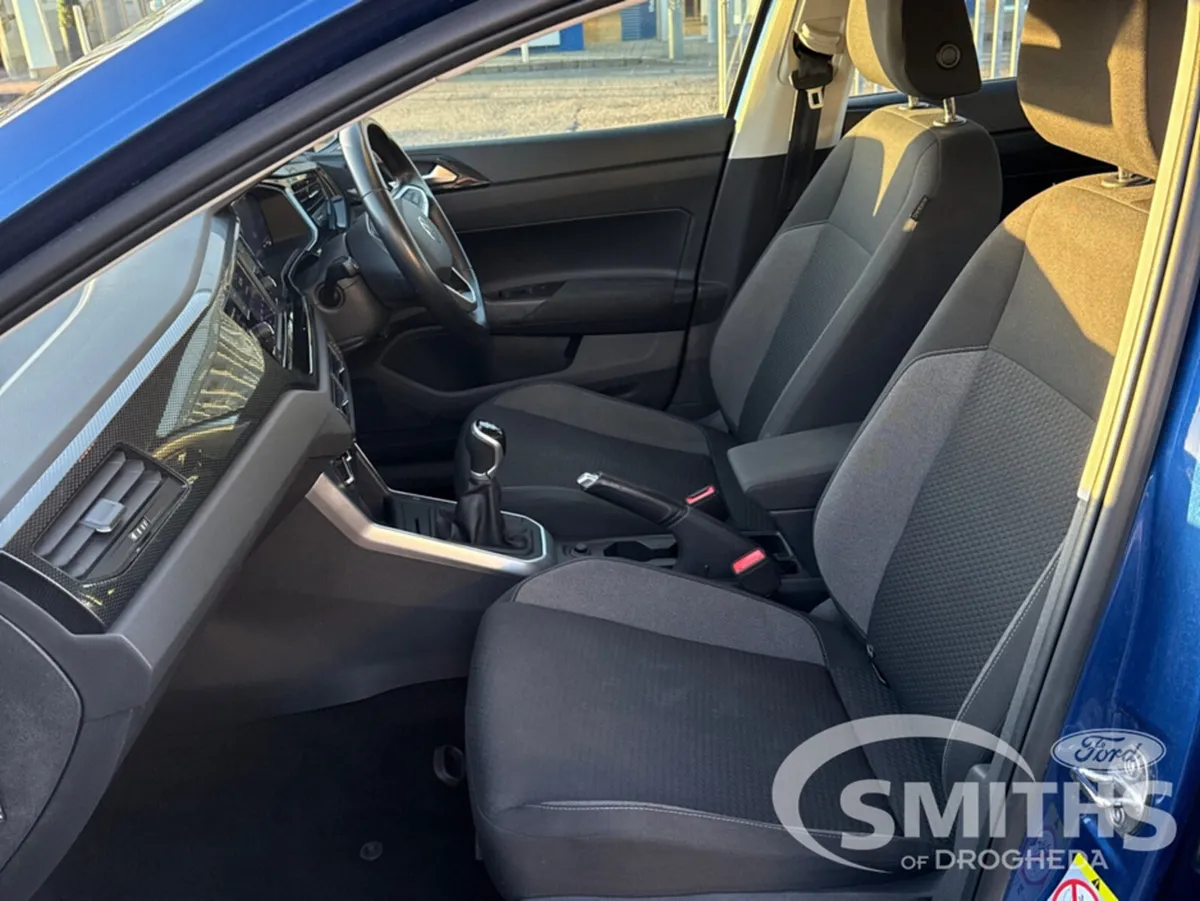 Volkswagen Polo LIFE 1.0TSI 95PS - Image 3
