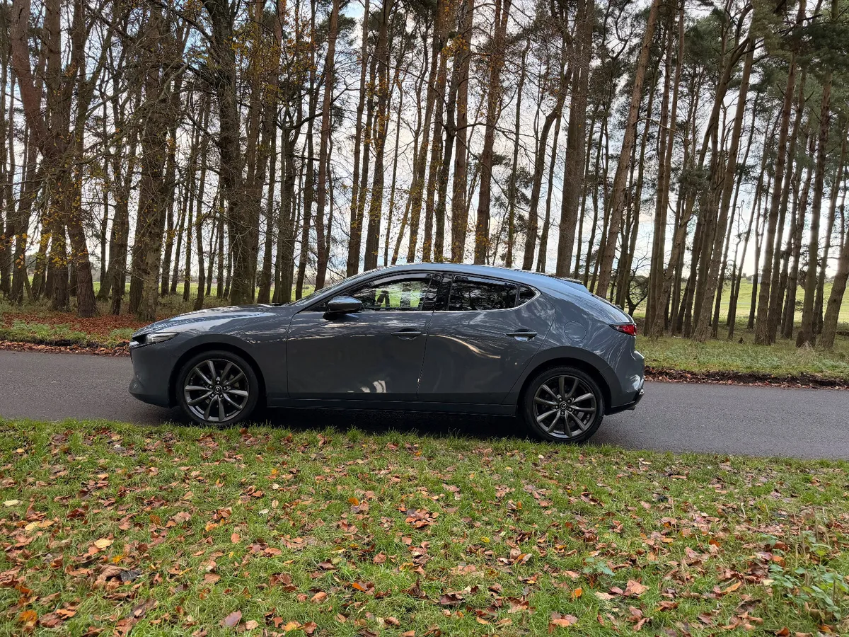 Mazda 3 Diesel High Spec New Model - Image 4