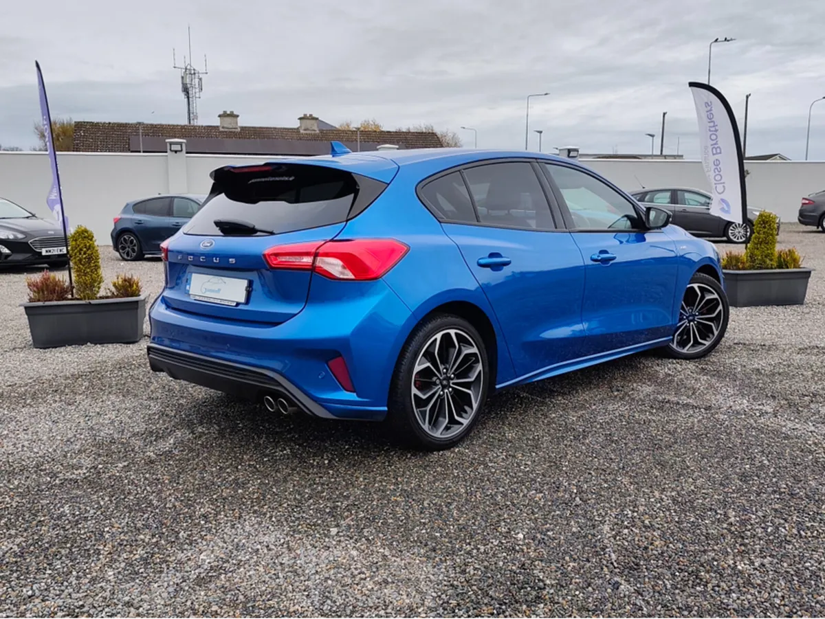 Ford Focus LOW MILES ST-LINE X TDCI - Image 2