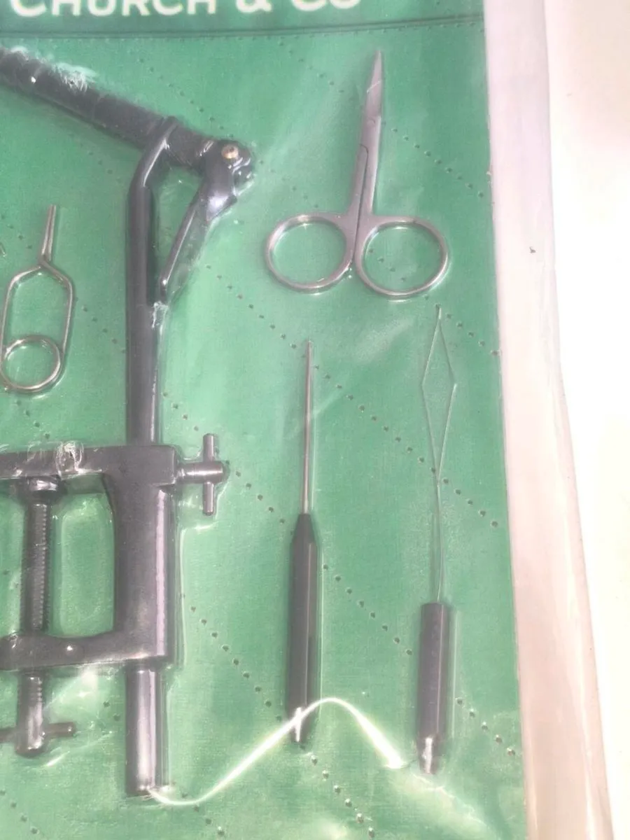 Bob church fly tying kit - Image 3