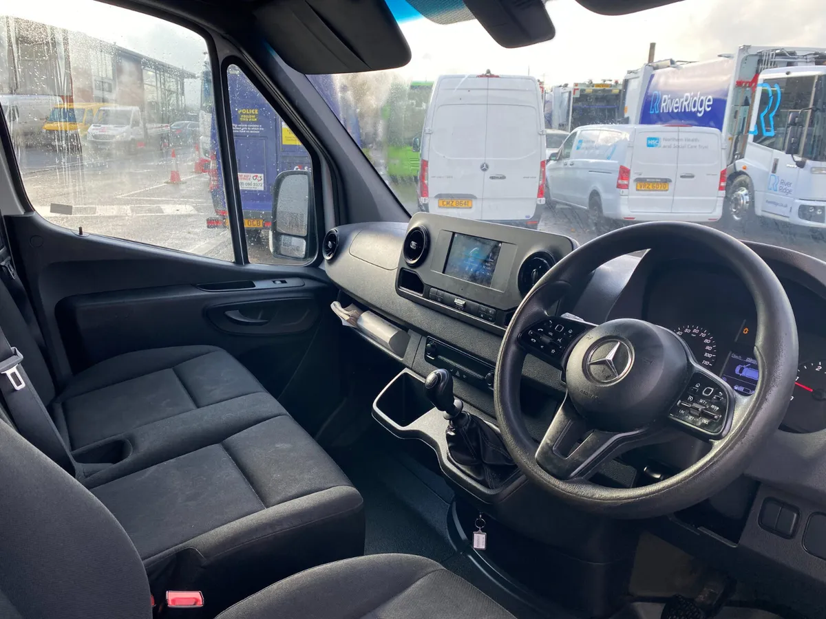 Mercedes-Benz Sprinter 2020 - Image 3