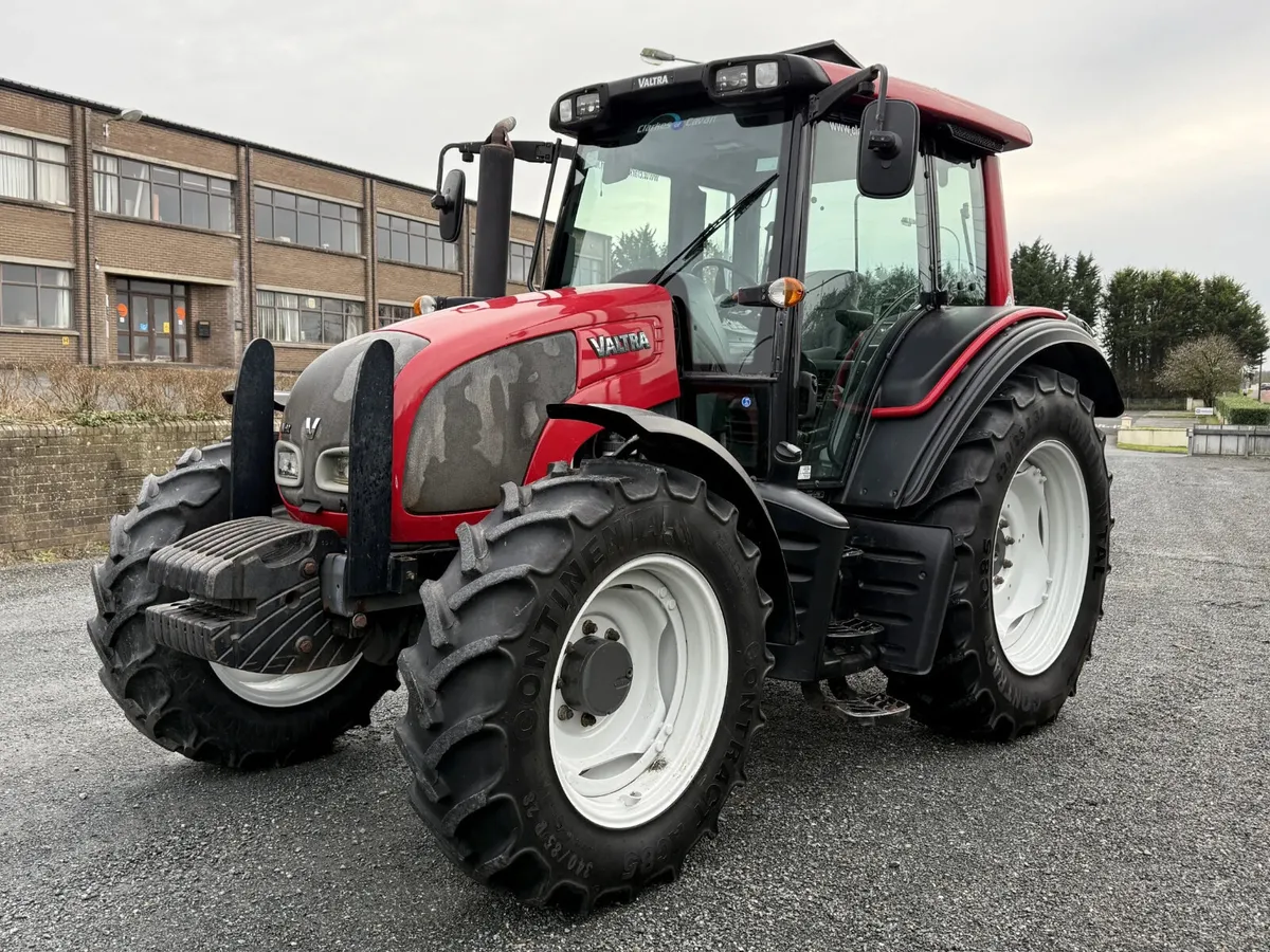 Valtra N92 - Image 1