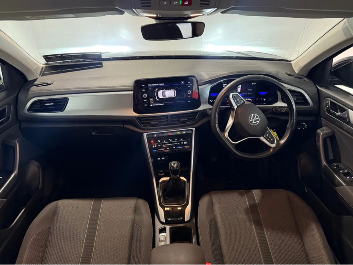 Volkswagen T-Roc 2.0 TDI 116HP - Image 3