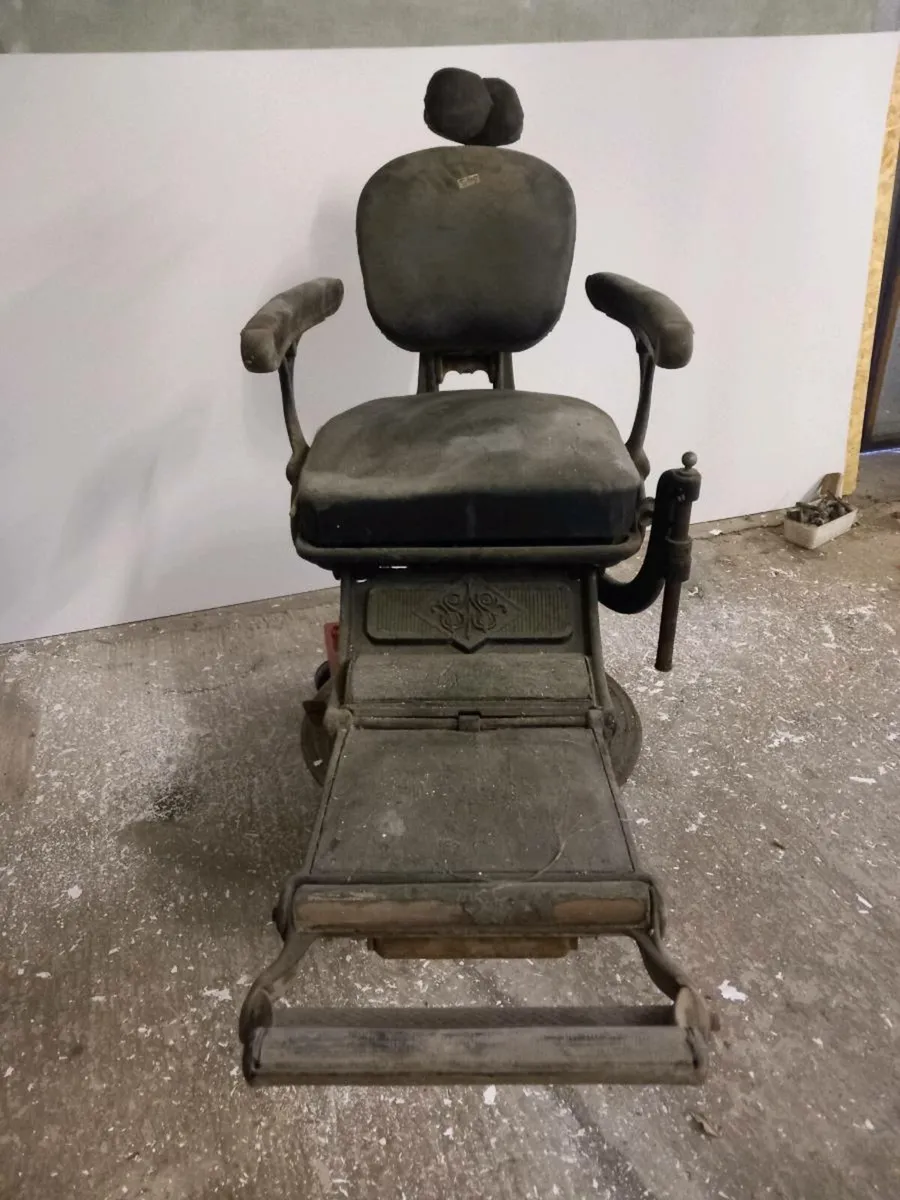 dentist chair - Image 2