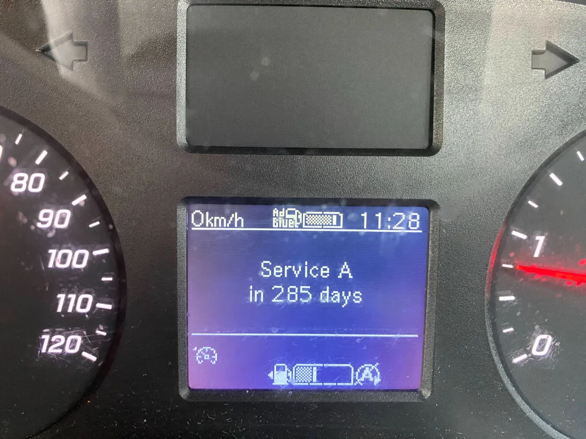 Mercedes-Benz Sprinter 2020 - Image 2